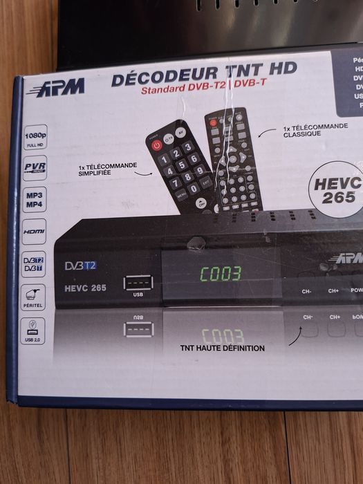 Decodor TV DVc T2 si DVc C,nou.