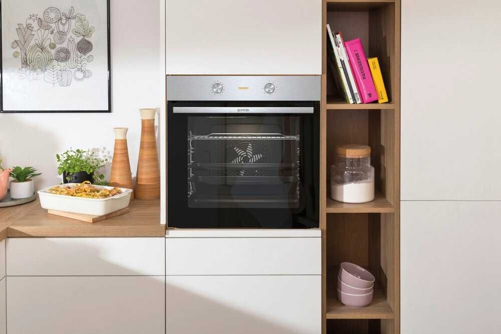 Фурна за вграждане GORENJE BO6717E03X