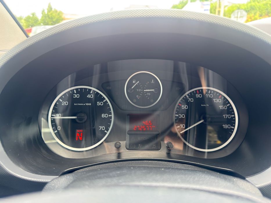 Peugeot Partner 1.6 HDi an 2015, Cutie automata, Navigatie, Diesel
