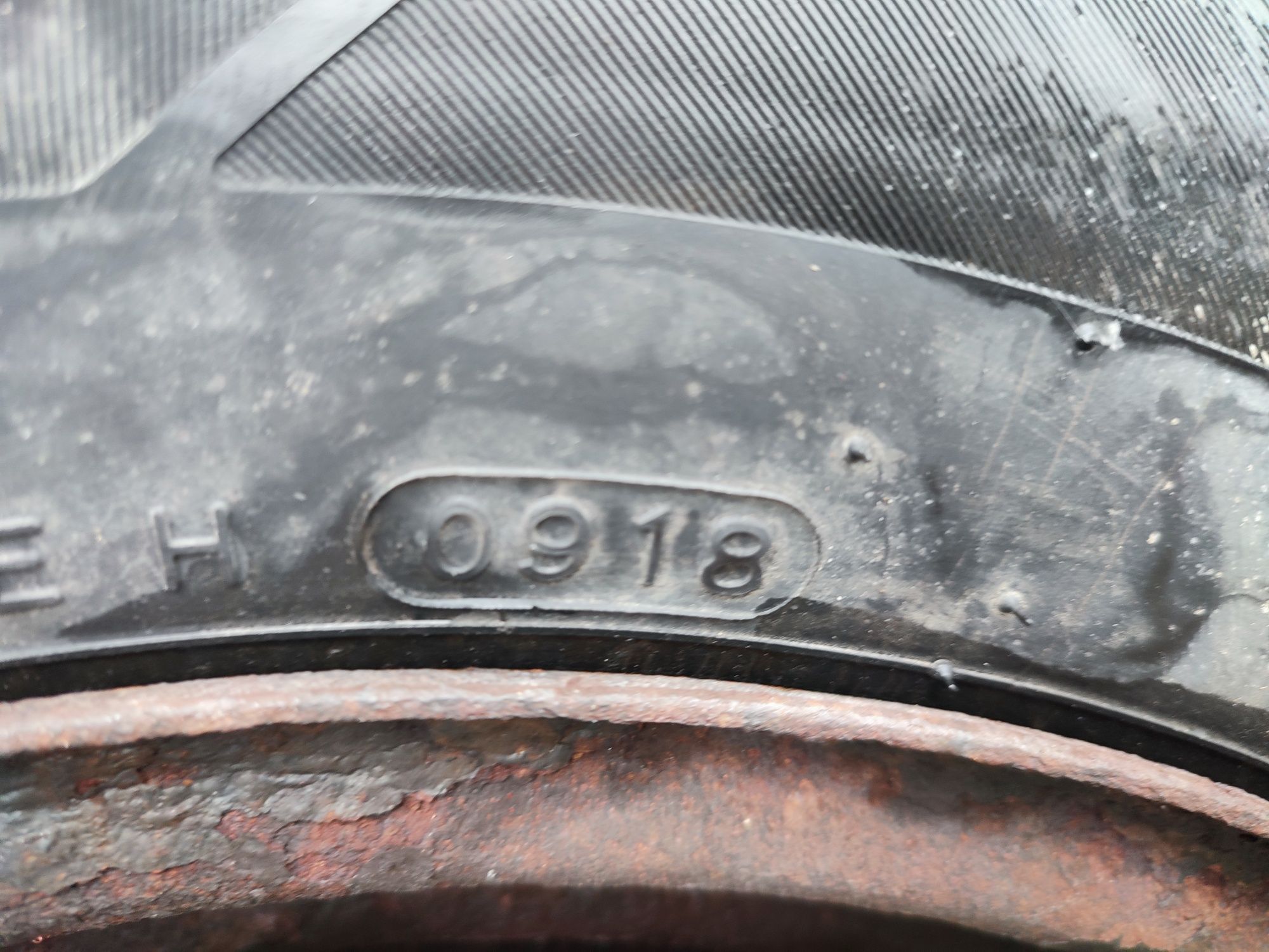 2 летни гуми Hankook 195/65/15 и  джанта с гума за Тойота Корола