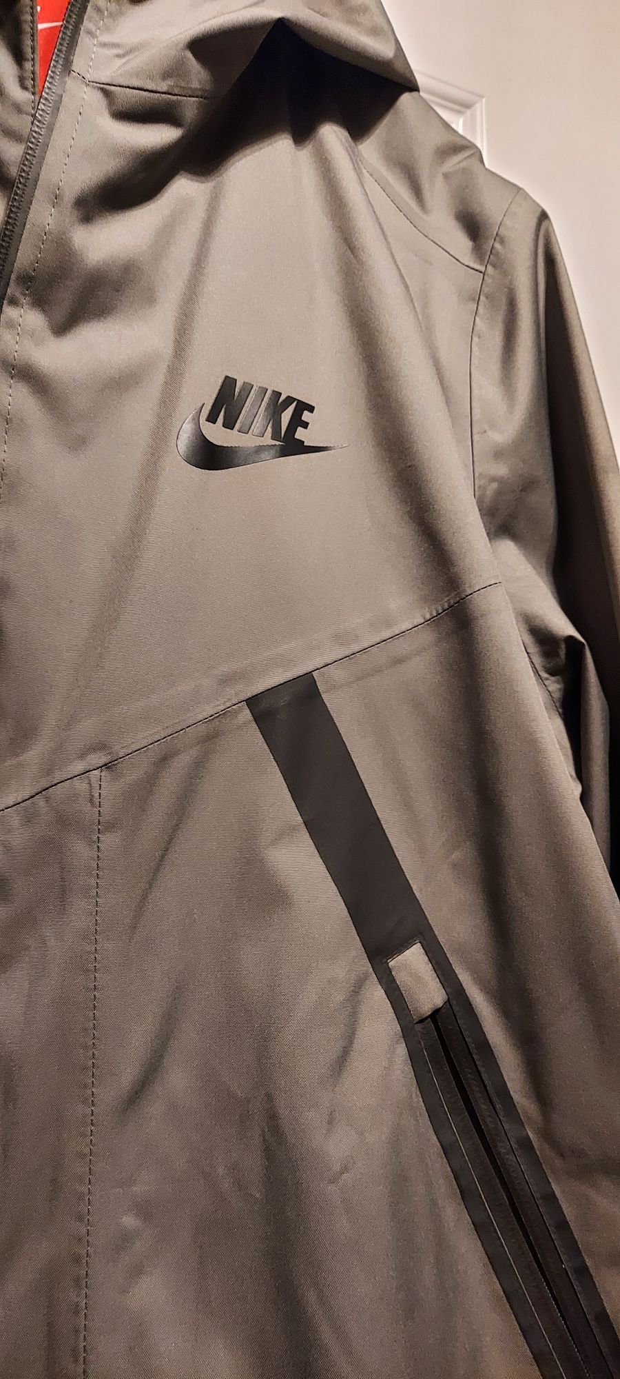 Geaca Nike marimea L