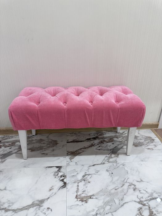 Банкетка розовая