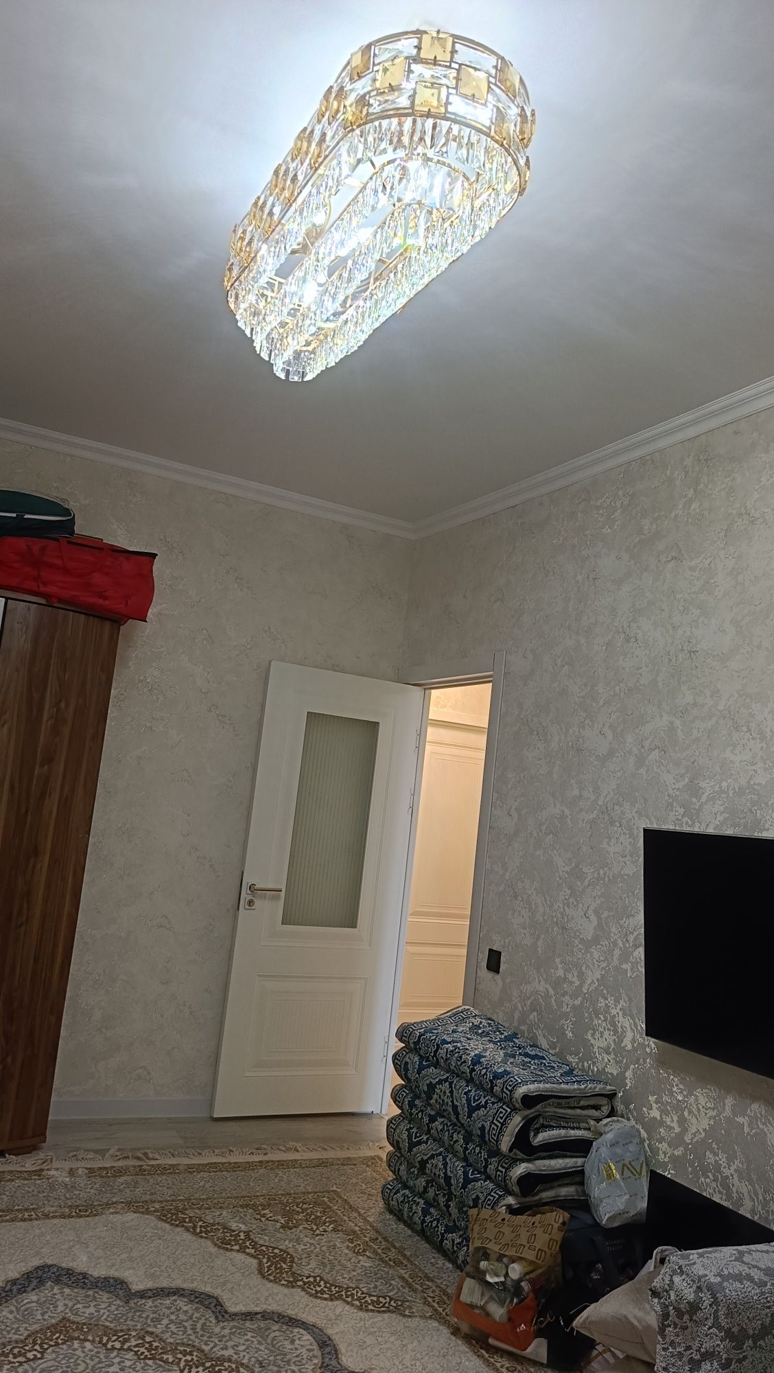 Продается квартира с детской комнатой Кара-Камиш 1/4 2в3/4/4