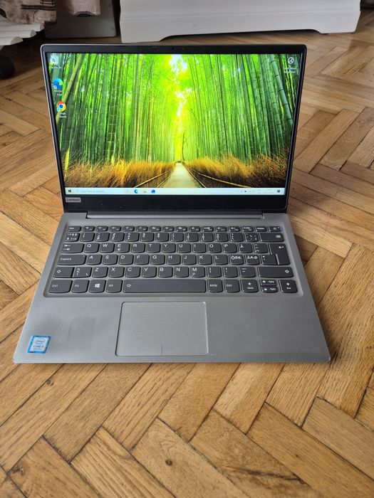 Laptop slim Lenovo i5 8th ssd ddr4