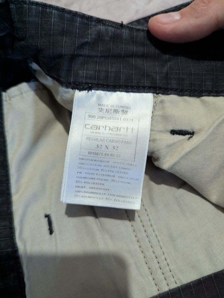Cargo панталони carhartt