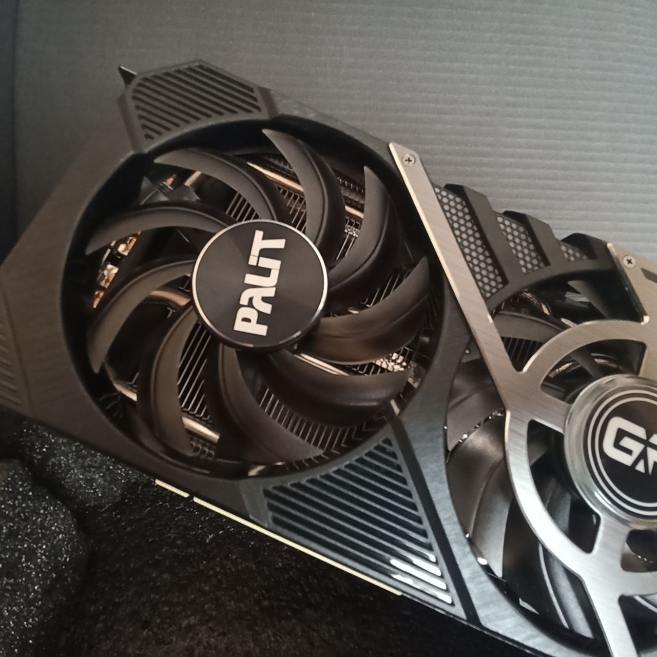 Продаю игровую видеокарту Palit GEFORCE RTX 3080,