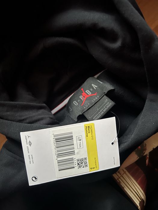 Чисто нов Jordan суичър