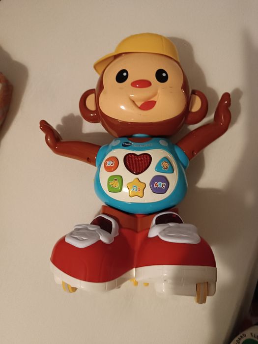 Maimuta vtech interactiva jucarie