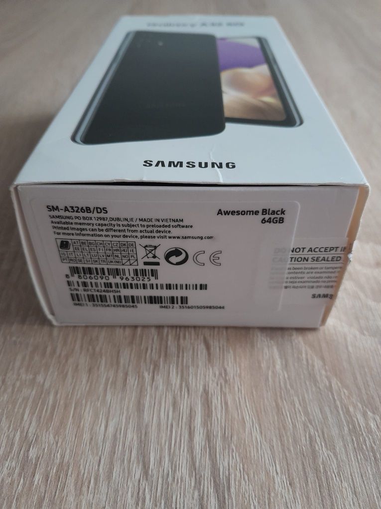 Vând Samsung A32 nou