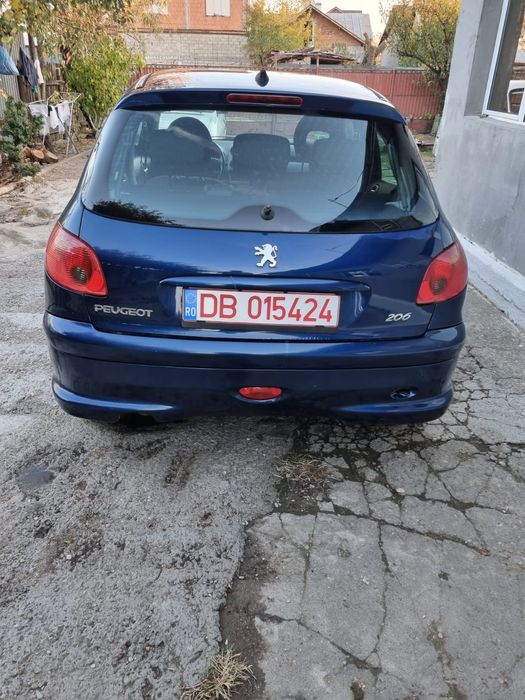 Vând Peugeot 206 an 2007
