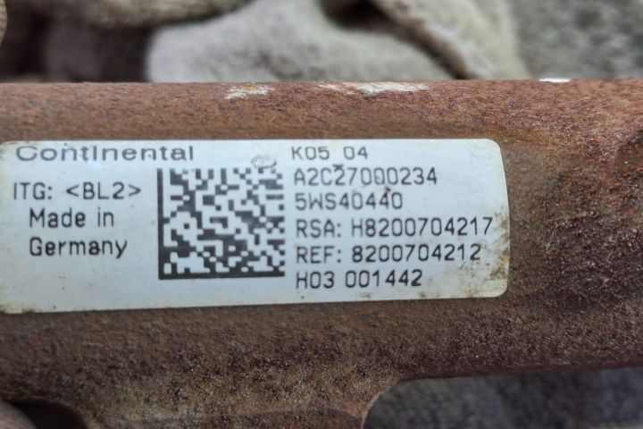 Rampa injectoare injector  1.5 k9k euro 5 5ws40440 A2c27000234 Dacia Duster 1 (facelift)  [din 2013