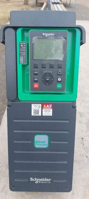 Schneider Частотный преобразователь