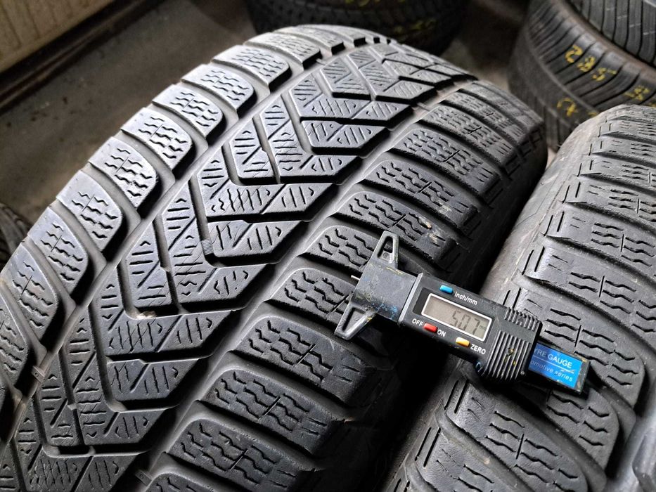 4 anvelope 255/45 R19 Pirelli