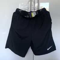 Къси панталони  Nike S