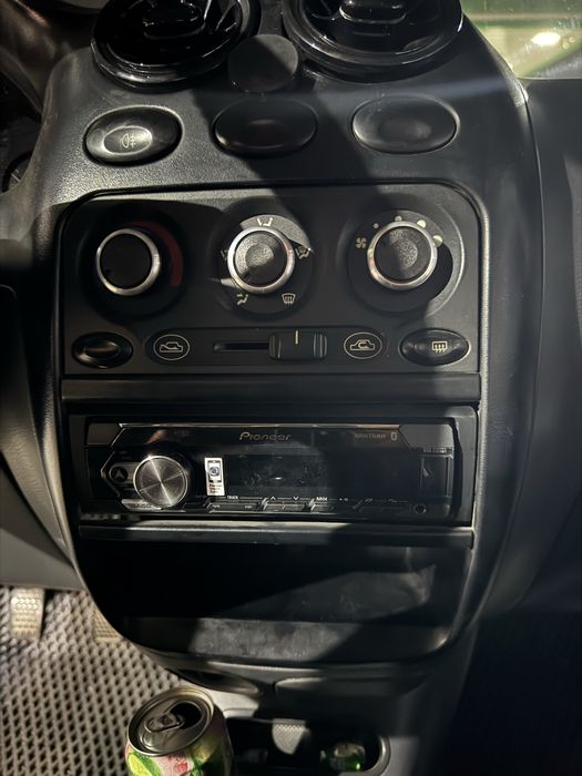 Pioneer deh-325 sotiladi holati yaxshi