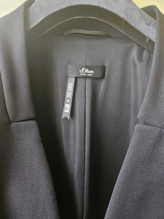 Чисто нов къс блейзър