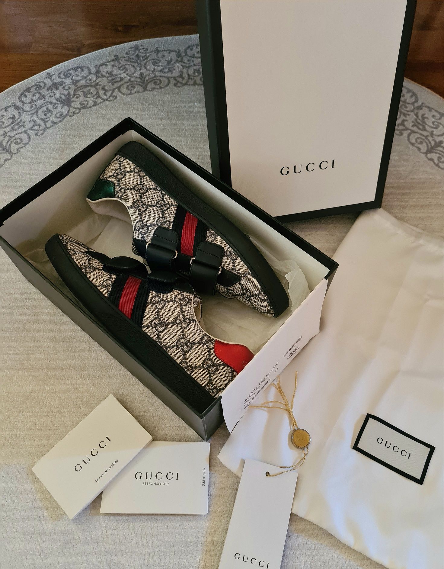 Adidasi Gucci marimea 36 cod 463091 9C220 4097
