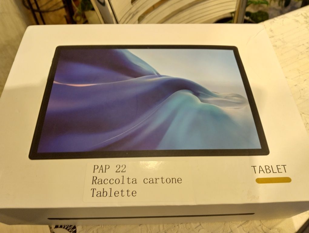 10 инча таблет 12 gb рам,  128 gb памет