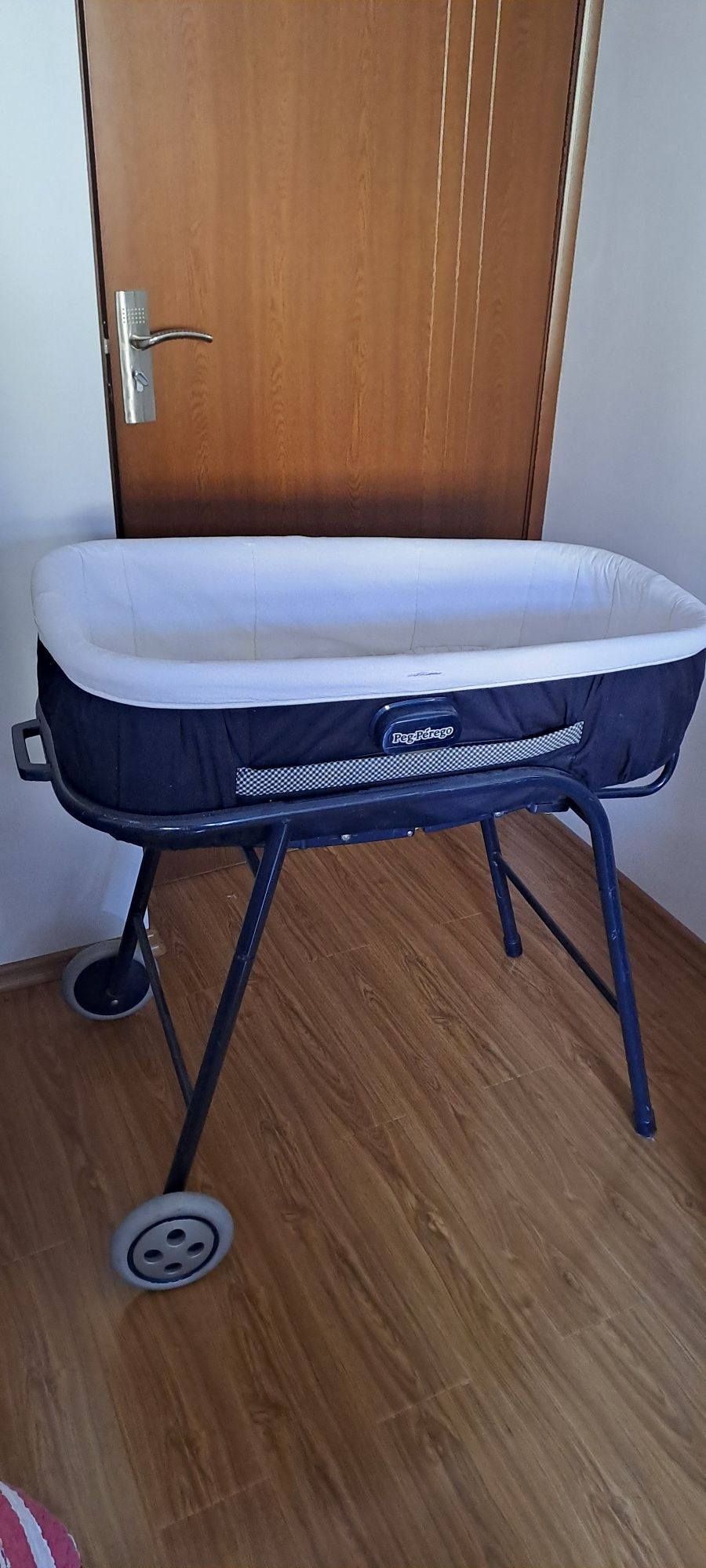 Co sleeper + baby nest (neutilizat) - 150 lei amandoua