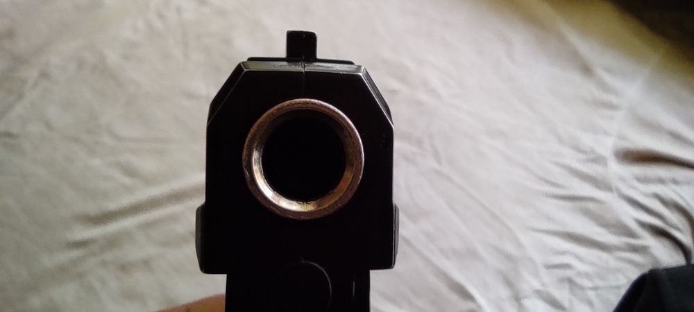 Меняю полнометаллический HK USP spring (отличное состояние)на модельки