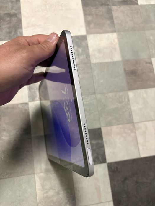 Apple iPad 10, 10.9", 64GB, Wifi, Silver - НЕРАЗЛИЧИМ ОТ НОВ!