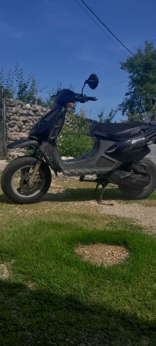 Scuter malaguti crosser