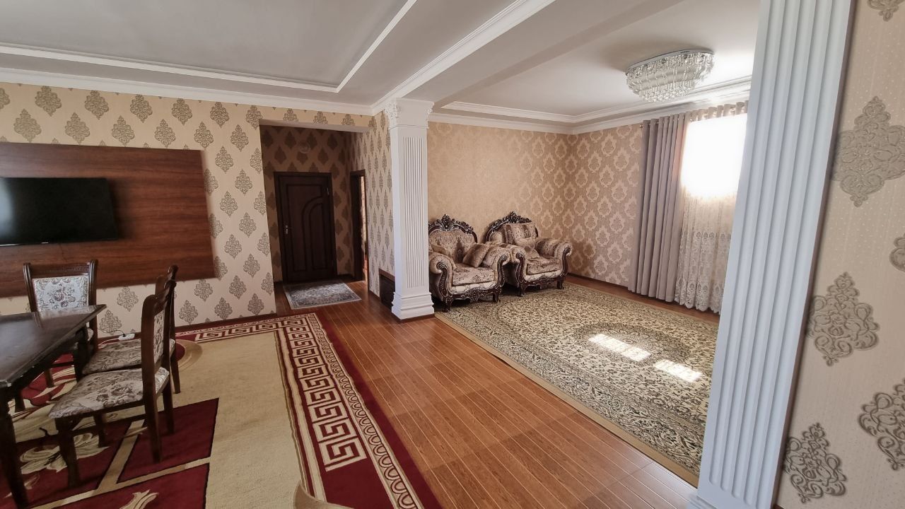 Сдаётся недалеко от Бульвара, большая 4х ком.я