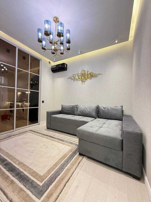 ул.Махтумкули ЖК  Poytaxt Residence 3-комн 7/10 73 м² 2 с/у евроремонт