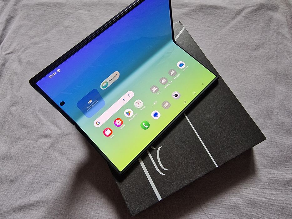 SAMSUNG GALAXY Z FOLD 7 512GB absolut impecabil