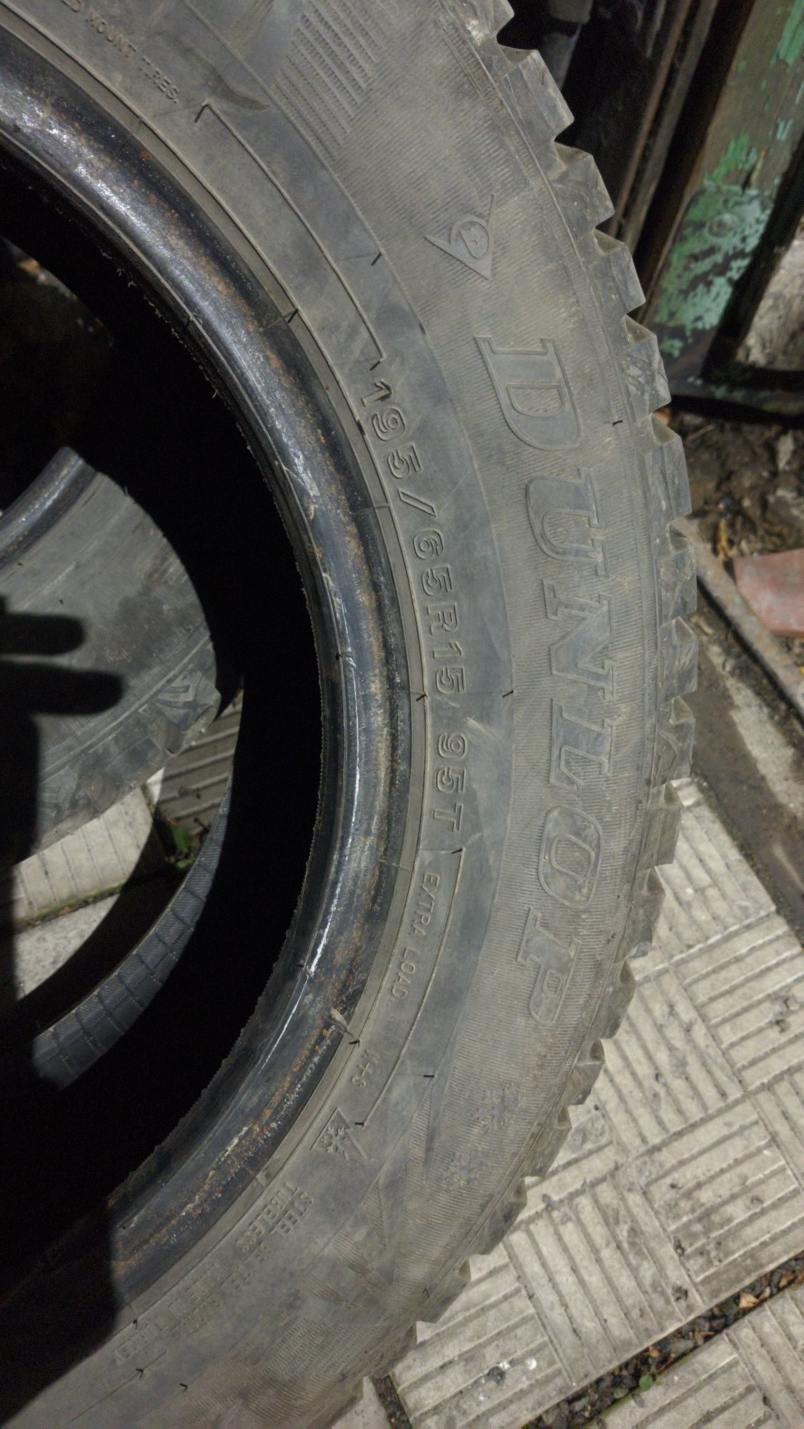 Dunlop 195x65x15