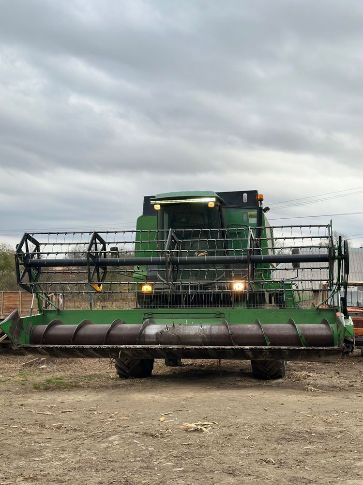 Combina John Deere 1188