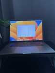MacBook Pro 15” 2017 – i7 3.1GHz / 16GB RAM / 1TB SSD / Radeon Pro 560