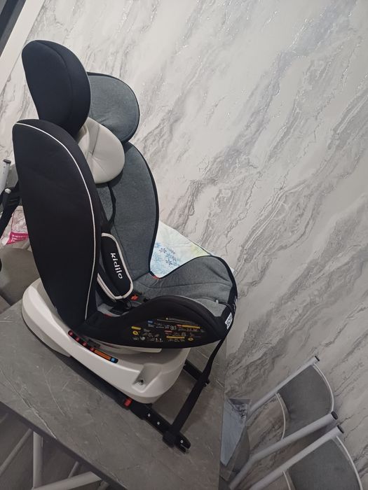 Продаётся фирменный Kidilo isofix 360 авто кресло