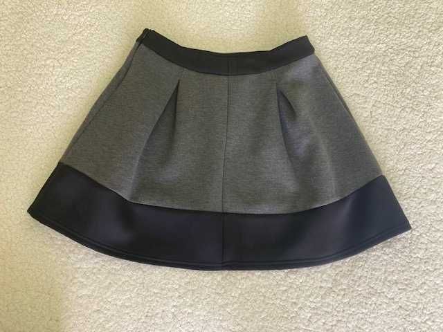 Fustă mini,  mărime M.