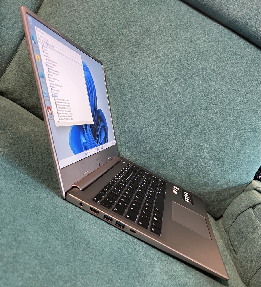 Laptop i7 8565u 4.6Ghz - 8GB RAM - FullHD - SSD500Gb + 1Tb - Nvidia2G