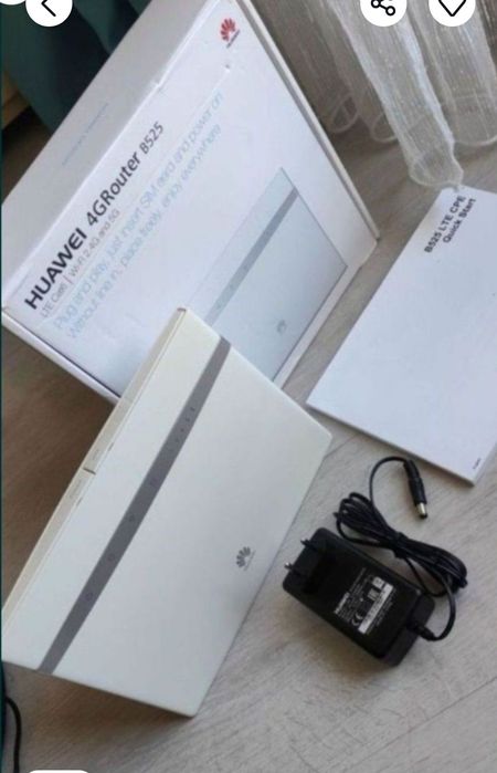 Huawei B525 LTE 4G Wi Fi dual band router slot SIM-liber de rețea