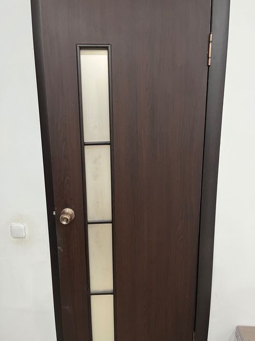 Продам б/у межкомнатные двери
