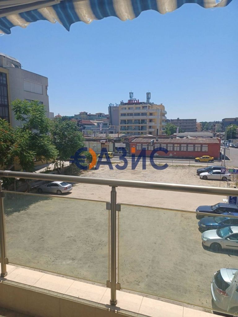 Продава се Двустаен апартамент в к.к. Слънчев бряг - 57 кв.м за 1113 €/кв.м - Снимка #5