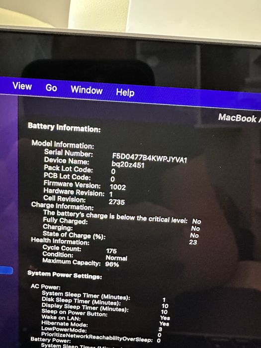 Laptop Apple MacBook Air 13-inch, True Tone, procesor Apple M1