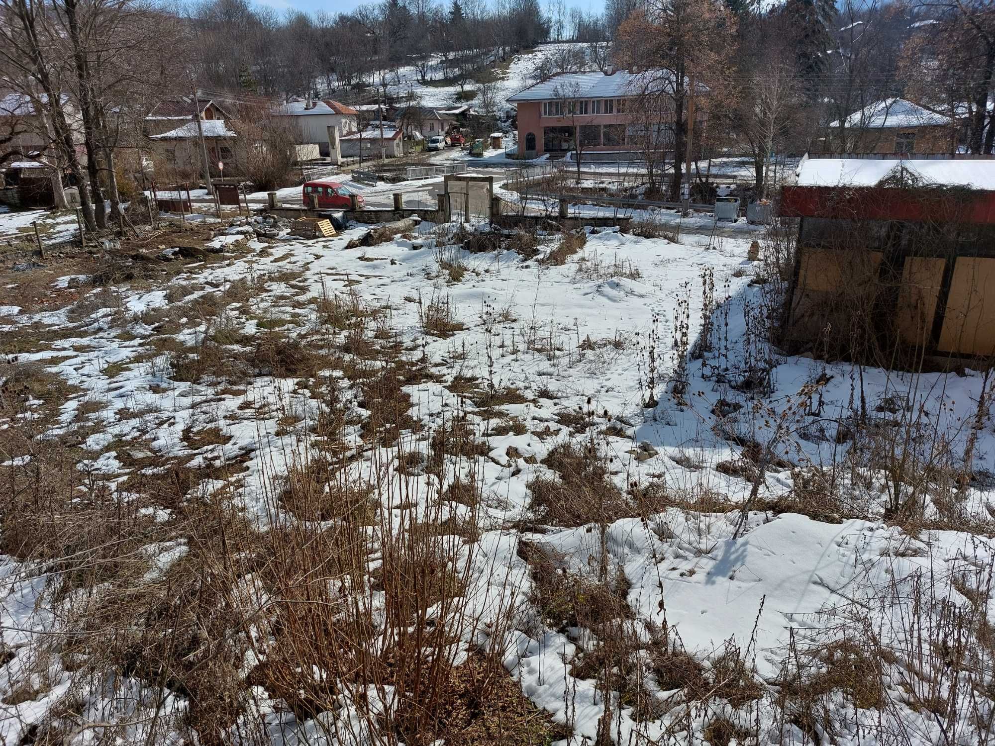 Парцел с ВИЗА, УПИ в регулация с.Комщица