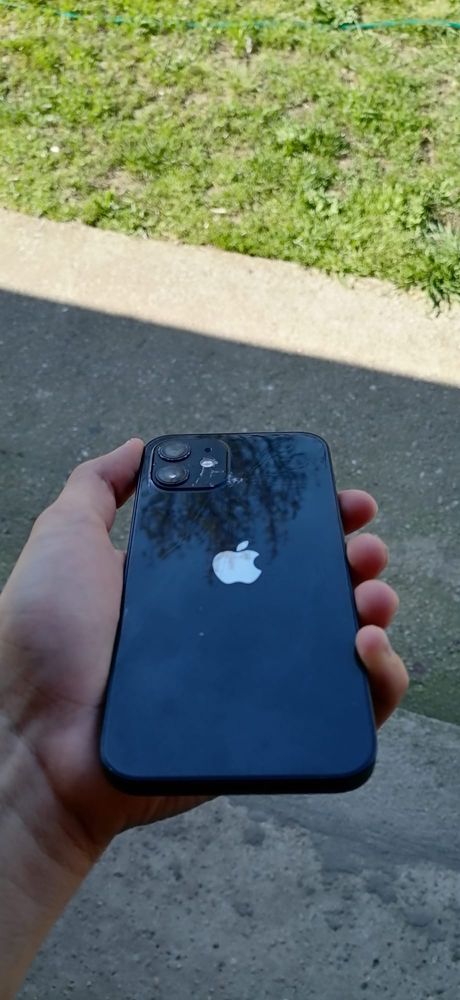 Schimb iphone 12,ochelari VR PS4,incarcator vb cons ps4,si alte acesor