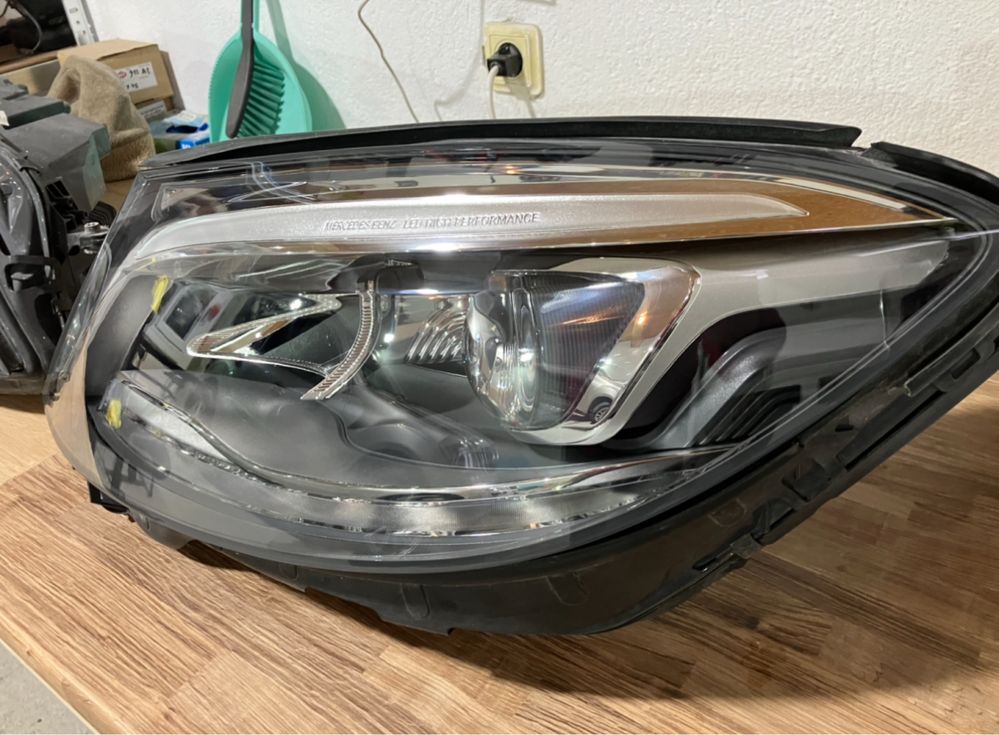 Фарове за Porshe Cayenne,Mercedes W222,Mercedes W212 и BMW F10