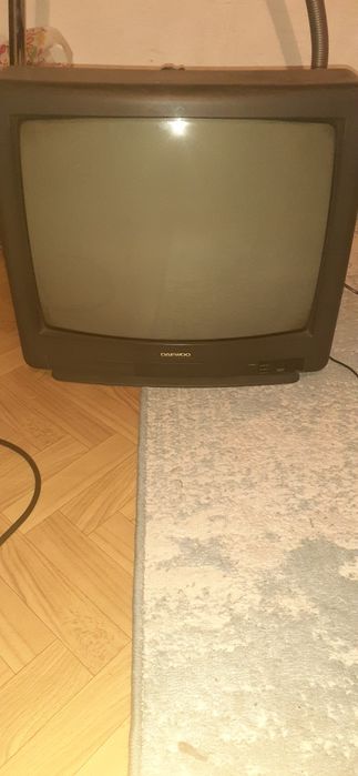 Продам телевизор