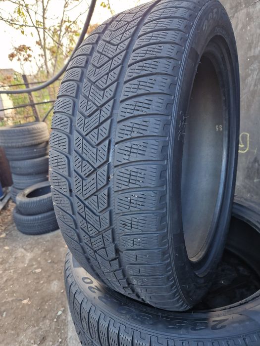 2 Anvelope Pirelli 235 50 R20  M+S. Dot 2021