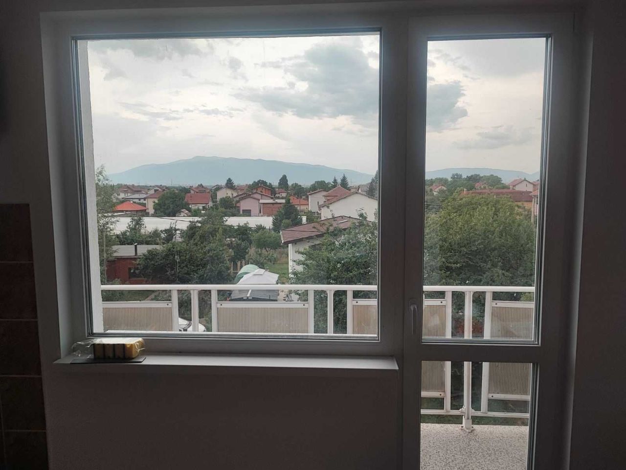 Дава се под наем Къща в с. Мировяне, Област София-град - 200 кв.м за 1390 € - Снимка #7