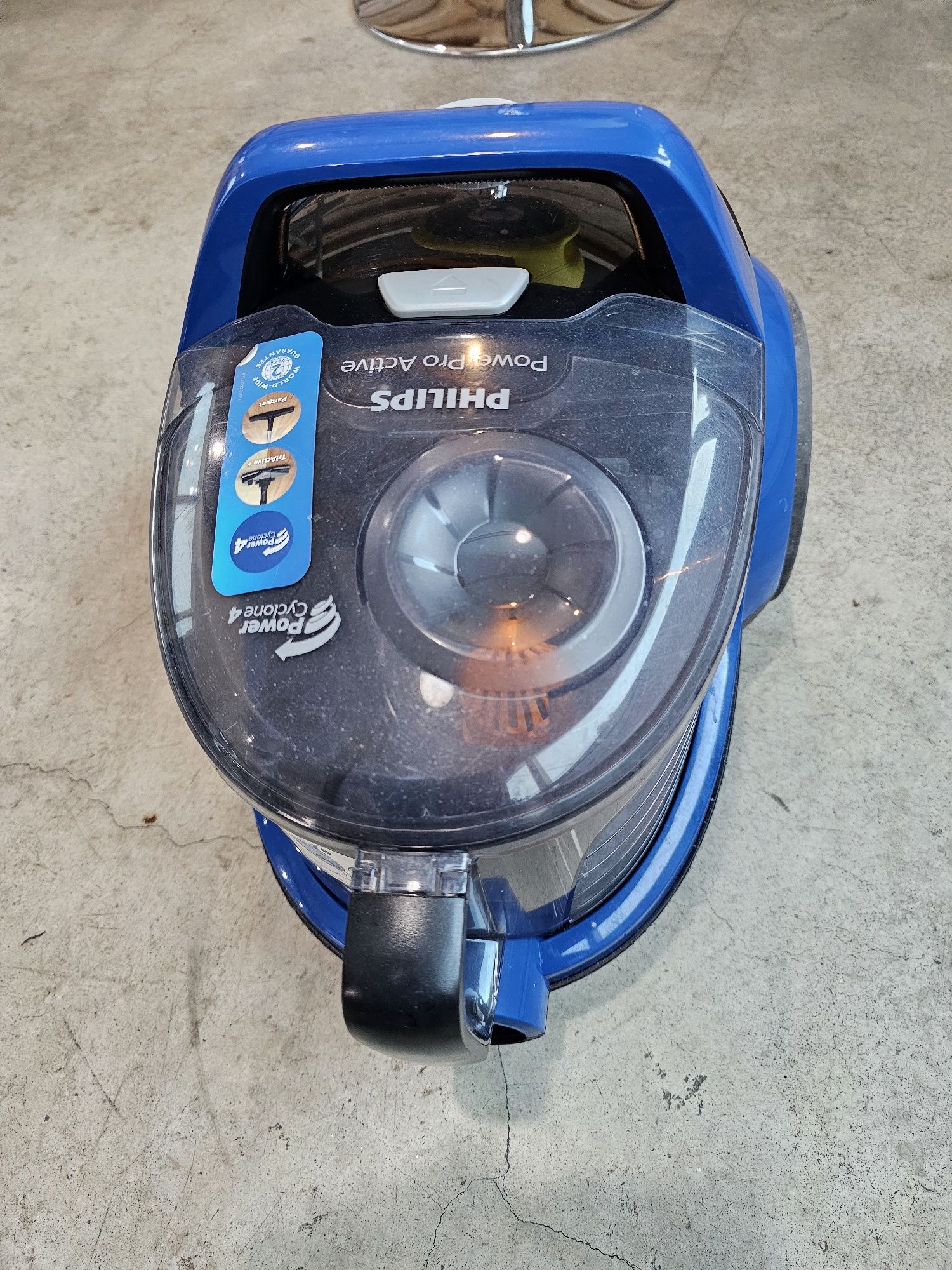 Прахосмукачка PHILIPS
