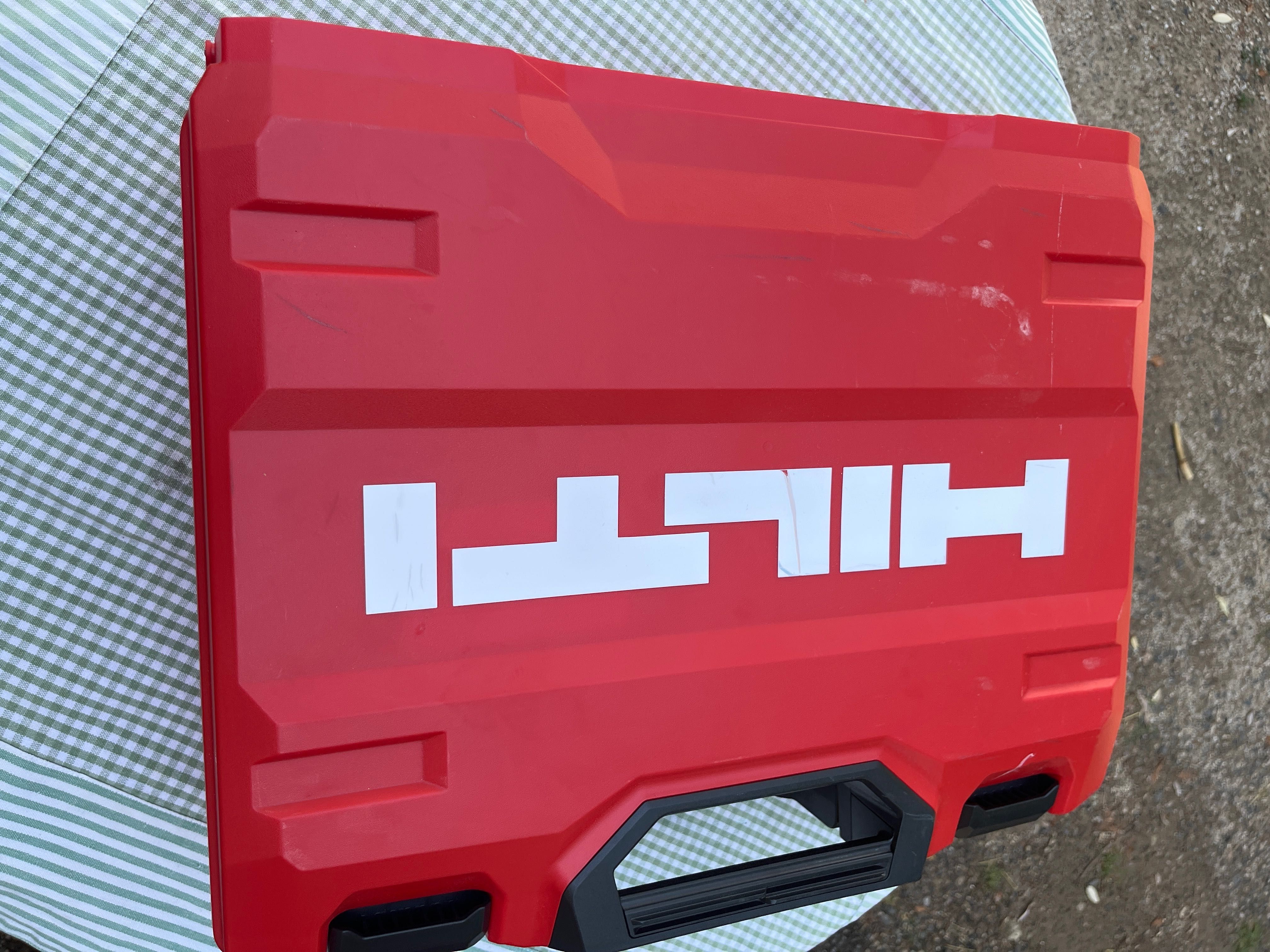 HILTI SR 6-22 саблен трион