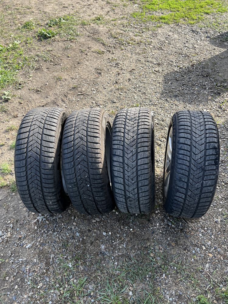 Jante 5x120 bmw f11 cu Pirelli sottozero 3 de iarna, run flat, 2024