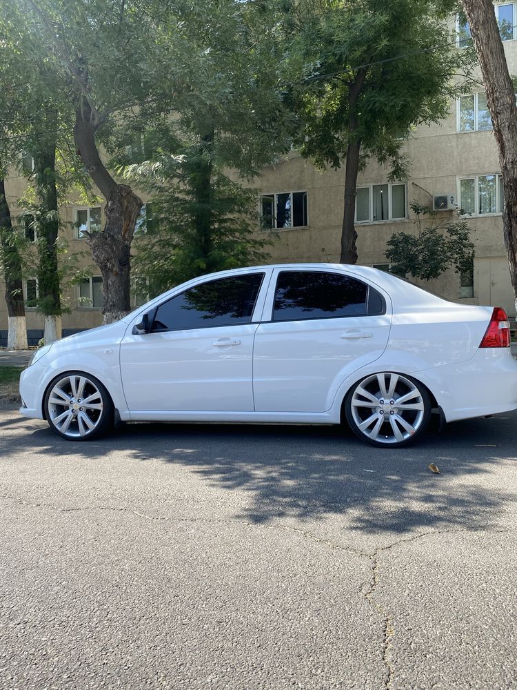 Diska sotiladi r18 kaptiva