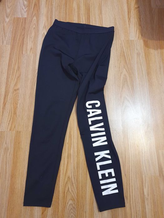 Calvin Klein спортен клин черен S размер